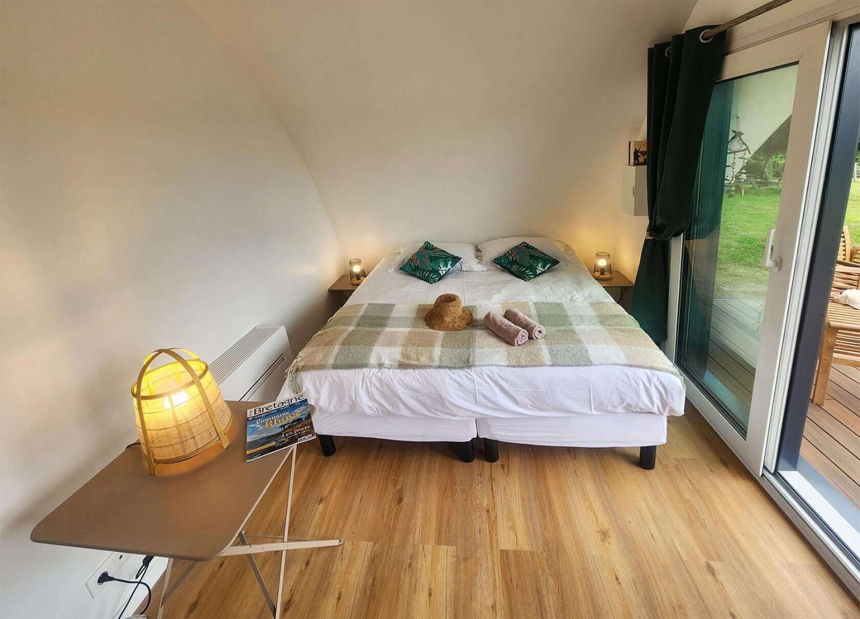 Gites & Tiny Houses Les Hauts De Toulvern Baden Cameră foto